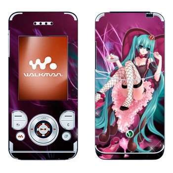   « »   Sony Ericsson W580