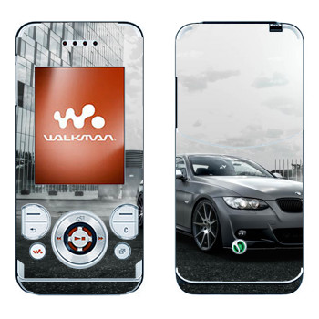   «BMW   »   Sony Ericsson W580