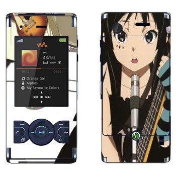   «  - K-on»   Sony Ericsson W595