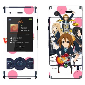   «  - K-on»   Sony Ericsson W595