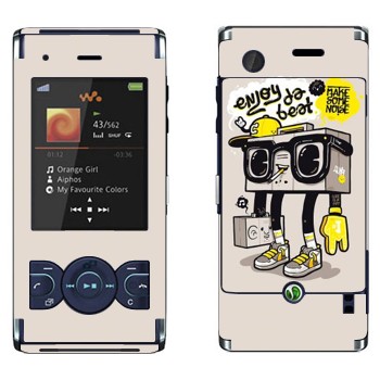   « »   Sony Ericsson W595