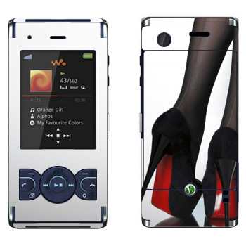   «      »   Sony Ericsson W595