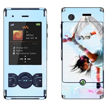   « »   Sony Ericsson W595