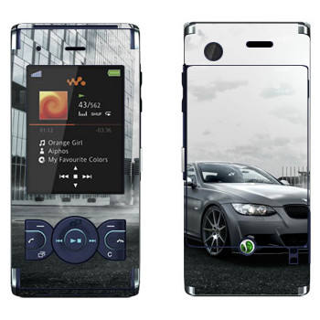   «BMW   »   Sony Ericsson W595