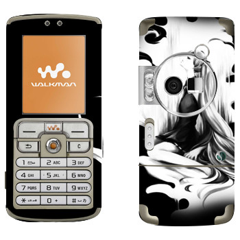   «  -»   Sony Ericsson W700