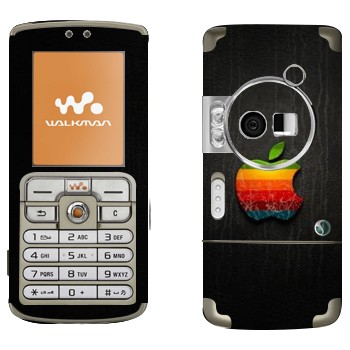   « Apple  »   Sony Ericsson W700
