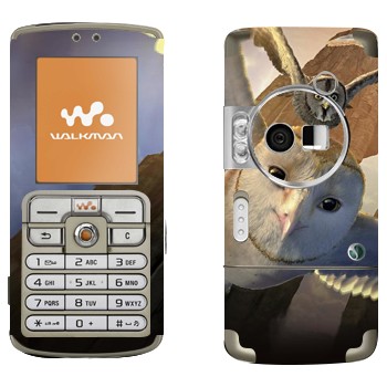   «  -  »   Sony Ericsson W700