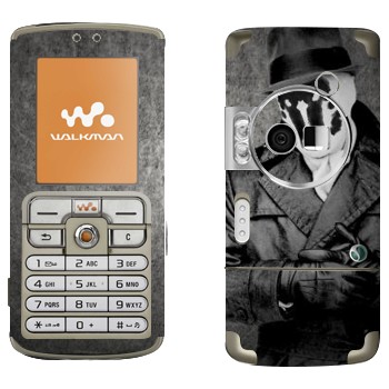   «  - »   Sony Ericsson W700