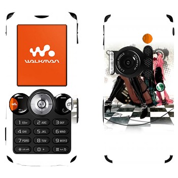   «  (Megurine Luka)»   Sony Ericsson W810i