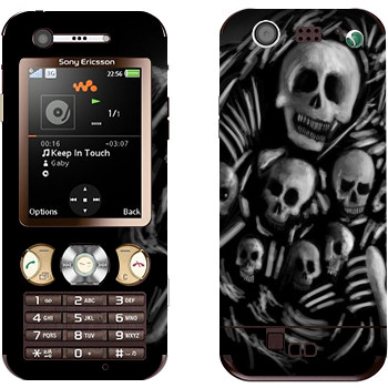   «Dark Souls »   Sony Ericsson W890