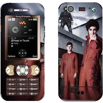   « 2- »   Sony Ericsson W890