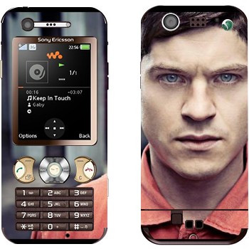   «  - »   Sony Ericsson W890