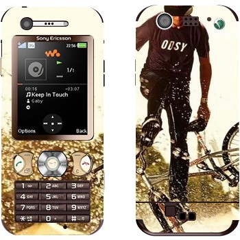   «BMX»   Sony Ericsson W890