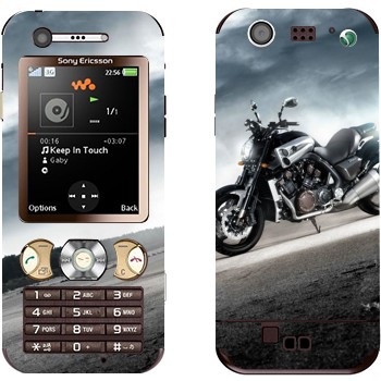   «»   Sony Ericsson W890