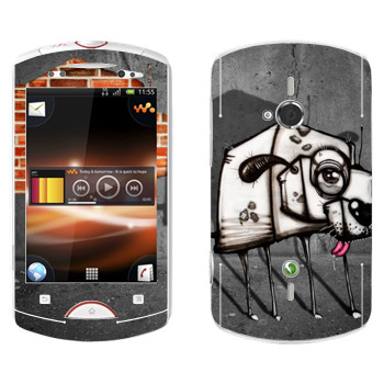   « »   Sony Ericsson WT19i Live With Walkman