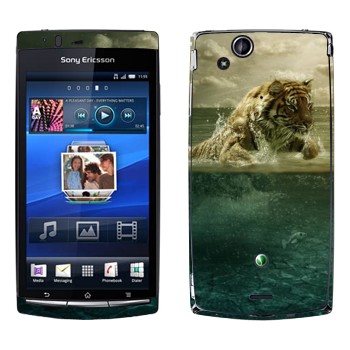   «   -  »   Sony Ericsson X12 Xperia Arc (Anzu)