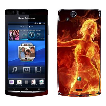   «   »   Sony Ericsson X12 Xperia Arc (Anzu)