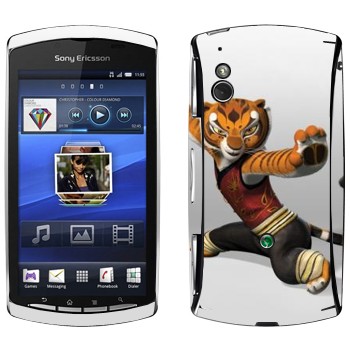   «  - - »   Sony Ericsson Xperia Play