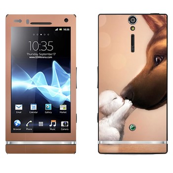   «   »   Sony Xperia S